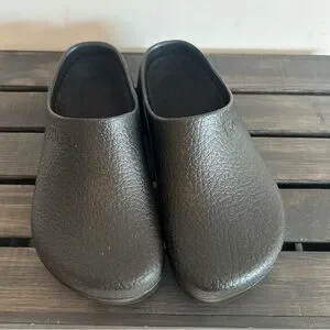 Unisex Black SuperBirki’s Birkenstock Mules L-8 M-6 LIKE NEW Birkenstock Super Birki Clog - Black – Lenny main image 4
